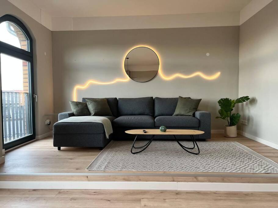 Loft 7 15min Hbf 2br Smart Tv Wifi Appartamento